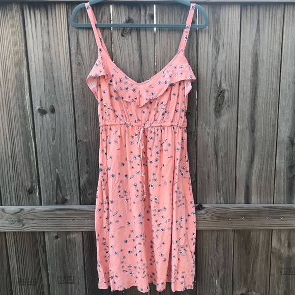 torrid Dresses & Skirts - 🌷 Torrid | Peach Floral Dress | Tie-Front